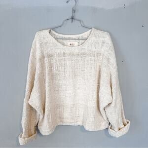Jamie + The Jones Cream Textured T Sweater Top Shirt